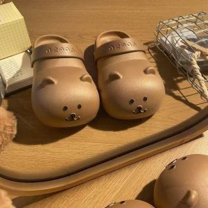 [Free Shipping] Self-Deprecating Bear-Themed Clogs Summer Girls Indoor Non-Slip Soft-Soled Durable Lightweight Versatile And Suitable For Outdoor Wear With A Closed-Toe Design