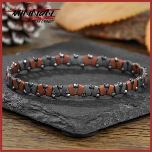 [minnan] สร้อยข้อมือลูกปัดยืดหยุ่นฮิปฮอปไม่ซีดจางสำหรับผู้ชายสร้อยข้อมือหินสีดำแบบเรียบสร้อยข้อมือสำหรับงานปาร์ตี้แบบเรียบง่าย