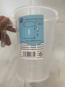 Ca Nhựa Chia Vạch Kèm Nắp Ca Đong Nhựa Có Vạch 2000ml