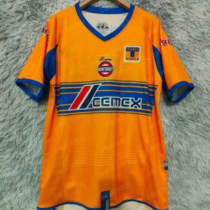 AE Classic Rare Vintage Football Jerseys: Mexicos América Tigres Cruz Azul Chivas Toluca Jerseys
