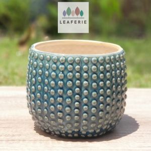The Leaferie Nicoya Flowerpot . flowerpots . flower pot . plant pots . planter . planters . Ceramic . Plants