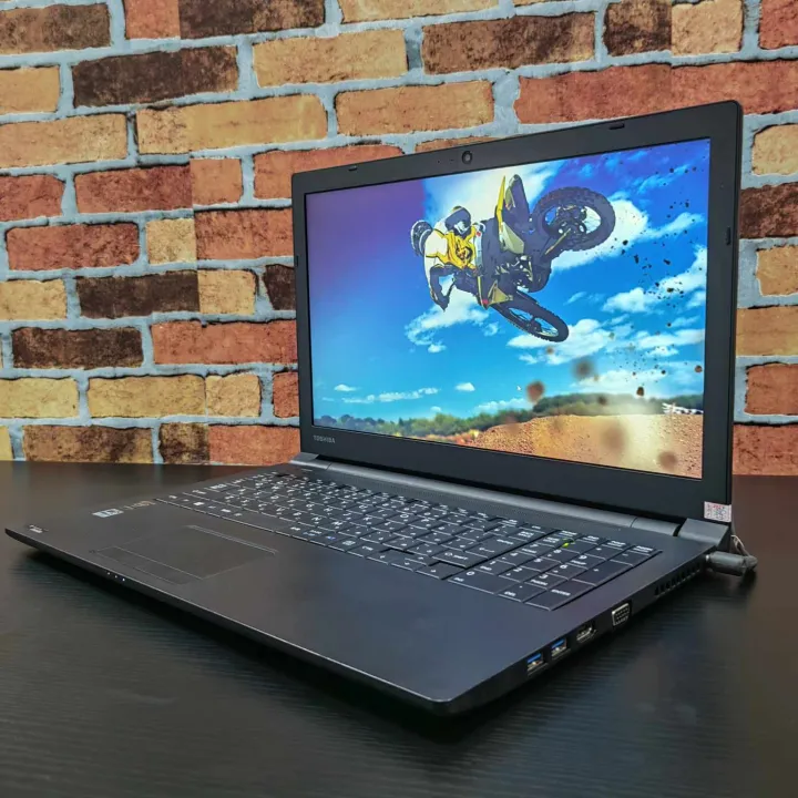LAPTOP TOSHIBA DYNABOOK SATELLITE R35 INTEL I5 4TH GEN 8GB RAM 