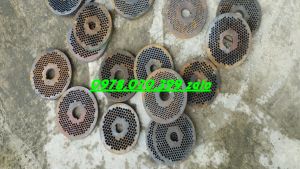 Sàng lỗ 3ly cos 25cm lắp máy ép cám viên s160