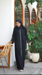 Exclusive Abaya Ziper  Sangat Cantik Bahan Saudi Jetblack / gamis abaya wanita / dress / gamis kekinian