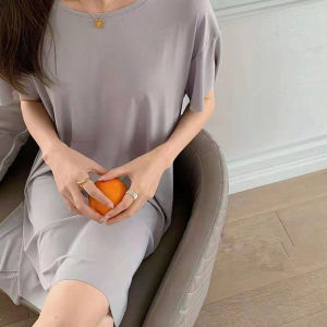 ชุดนอนหญิงถูกๆ ชุดนอนกระโปรง บางสําหรับฤดูร้อน ผ้าเย็น กระโปรงมิดี้หลวมสีทึบ