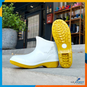 รองเท้าบูทสั้น บูทสีขาว พื้นยางดิบ รองเท้าบูทกันน้ำ รุ่น 8100 พื้นยางดิบ รองเท้าบูทยาง รองเท้าบูทข้อสั้น ความสูง5-6นิ้ว