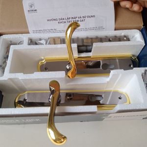 KHÓA TAY NẮM HUY HOÀNG EX 8535 VÀNG ĐEN