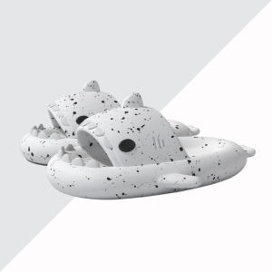 [Free Shipping] Two-Tone Shark Design 4CM Thick-Soled Sandals Mens EVA Lightweight Indoor Slippers Couples Beach Sandals Womens Style.