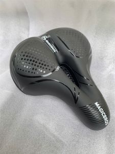 Yên xe đạp béo Magicbros Gel có phản quang - Đen chấm đen (Chiếc)