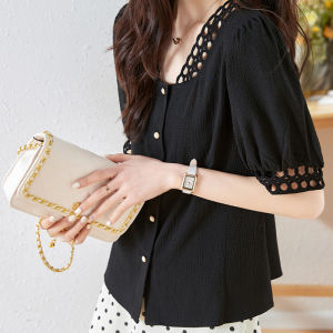 LHSunshine Sale 🛒เสื้อผู้หญิงงานมาใหม่ เสื้อแฟชั่นสำหรับผู้หญิง  เป็นคอวี เนื้อผ้าดีมากกก นิ่มใส่สบาย ใส่ได้ทุกโอกาส มีสีให้เลือกถึง 4 สี ต้องมีแล้วป่ะสาวววว  มันเริ่ดอยู่นะ📋