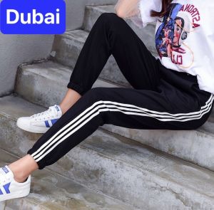QUẦN JOGGER THỂ THAO NAM NỮ ĐEN 3 SỌC TRẮNG THOÁNG MÁT CHẤT NỈ DÀY DA CÁ ULZZANG CAO CẤP - DUBAI FASHION