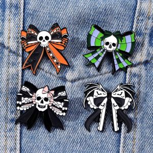 LFPLYQ Plaid Design Skull Brooch Alloy Ribbon Bow Enamel Pin Gothic Style Oil Drop Texture Bow Brooch Halloween Party