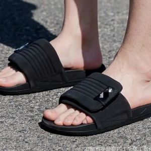 DaGou Pure Original Edition Bread Sports Slippers For Men And Women Adjustable Velcro Strap Breathable And Lightweight