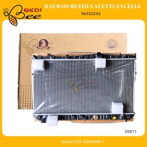 QUEENBEE 20011 Daewoo Rezzo/Lacetti/Excelle Radiator Assembly A/T 370x698x26mm 96553243/96553244 (Polar)