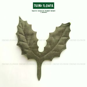 Manik-MANIK Daun bercabang dua Hijau bahan Satin per 24 pcs hiasan sovenir souvenir