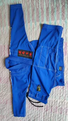 New Brazilian Kimono Jiu Jitsu New Training Kids BJJ GI MMA Custome 3 Colors Kimonos for Jiu-Jitsu Men with White Belt