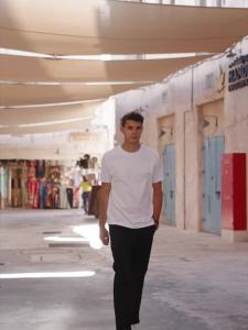 ซิมวูด 2025 เสื้อยืดผ้าแห้งเร็ว 220gsm รุ่นใหม่สำหรับฤดูร้อน ผู้ชาย วิ่ง ยิม ออกกำลังกาย เสื้อที่ระบายอากาศได้ดี