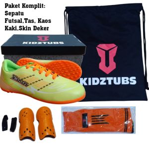 KIDZTUBS Sepatu Futsal Anak Paket Komplit Sepatu Futsal Tas Skin Deker Kaos Kaki Usia 6-10 Tahun Size 28 29 30 31 32 33 34 35 36 37 KDZ1736011625