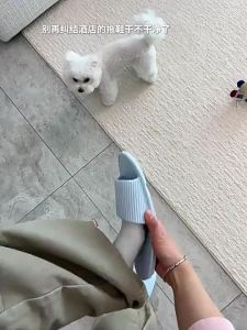 Foldable Slippers For Women Lightweight And Portable For Hotel Travel Non-Slip Soft Sole Slippers For Couples And Men