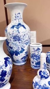 Bộ thờ cúng men xanh lam trắng hoạ tiết hoa sen đẹp - đồ thờ cúng gia tiên thổ công bàn thờ thần tài gốm sứ Bát Tràng