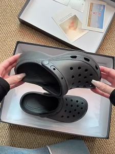 [Free Shipping] Ultra-High-Heeled Perforated Sandals For Women Summer Outdoor Wear Height-Increasing Casual Non-Slip Odor-Resistant Indoor Home Slippers