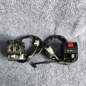 Cùm Công Tắt Trái Phải Honda Cb125t