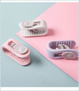 Clip Firm and Non-running Quilt Anti-slip Duvet Cover Clip Invisible Velcro Non-slip and Anti-running