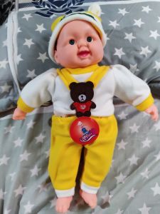 Búp bê sơ sinh bé trai biết cười khi chạm vào búp mê mình bông mềm nặng 400g dài 40cm màu đỏ / xanh / vàng