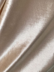 ผ้าเมตร ผ้ากำมะหยี่ หน้ากว้าง 60นิ้ว ผ้าวัดเมตร (ยาวต่อเนื่อง)