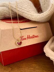 Fearless Womens Red Heart-Shaped Necklace with Titanium Steel Chain and Peach Heart Pendant