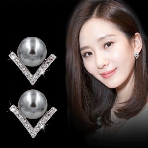GL Fashionable White Pearl Flash drill zircon V-shaped earings stud ES6018