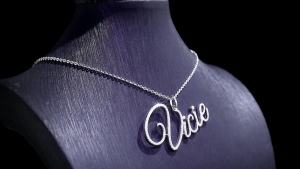 Provence Line Pendant for Women Moissanite Hip Hop for Woman Custom Jewelry Charm Letter Pendants