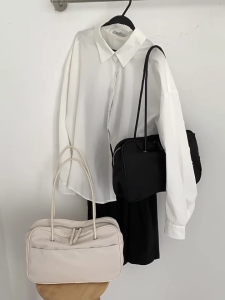 Modern Shoulder Bag for Women and Girls Simple and Large Capacity Handbag Casual Armpit Bags for Commuting and Travel