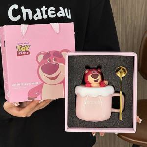 Disney Toystory Winnie The Pooh Ceramic Mug Cup Lotso Bear Mug Strawberry Lotso Bear Ceramic Mug Cup Winnie The Pooh Gift Set Ceramic Mug Cawan Disney Tableware Gift Set Winnie The Pooh Mug Pooh Gift Set Winnie The Pooh Gift 小熊維尼 草莓熊迪士尼维尼熊杯礼盒迪斯尼杯子维尼熊杯子草莓熊