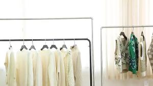 Custom  Men Embossed Sweater Manufacturer OEM Pullover Casual Knitwear Crew Neck Jumper Winter Men Custom Knitted Sweater