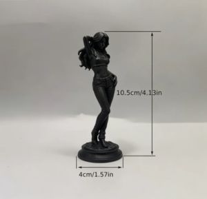 FFBH Curly Hair Lady Figurine 3D Print Sculpture Stylish Girl in Denim Pants Statue Ornament Tabletop Art Decoration Collectible Gift Z1H5K