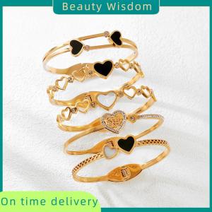 Beauty Wisdom Titanium Steel Heart Bracelet Romantic Aesthetic Gold Color Rhinestones Geometry Romantic Hand Jewellery Party Gift