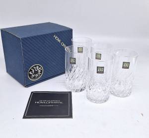 เซ็ตแก้วช็อตคริสตัลเจียระไน 5 ใบ Hoya Crystal Japan มาพร้อมกล่องสวยสภาพดีแข็งแรง สติ๊กเกอร์ การ์ดครบ