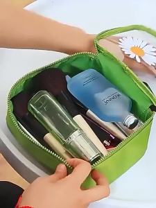 ins Wind Daisy Makeup Bag Travel Toiletry Bag Transparent Swimming Storage Bag PVC Waterproof storage bag
