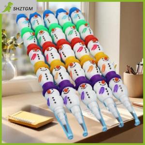 【SHZTGM】 5ชิ้นเครื่องเขียนสำหรับโรงเรียนใหม่ปีคริสมาสต์สโนว์แมน5ส่วนบล็อกตัวต่อดินสอวางซ้อนกันได้เด็กวันเกิดปาร์ตี้ของขวัญที่โปรดปราน