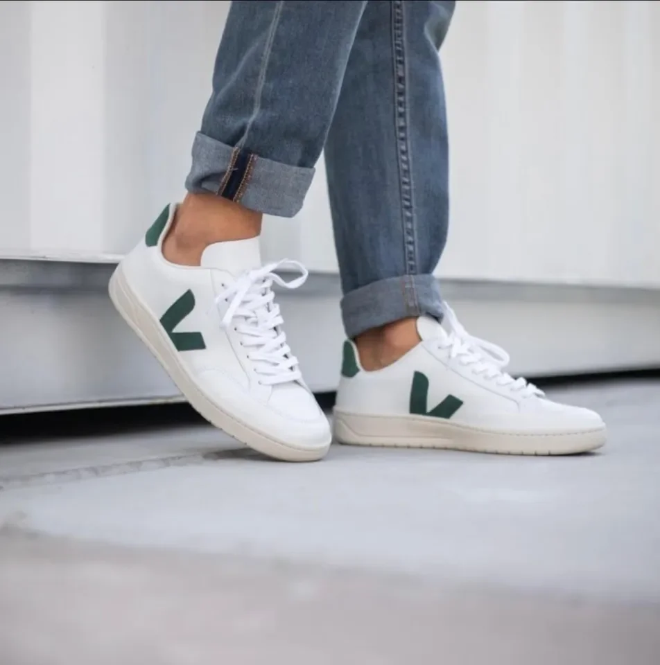 Veja on sale mens v12