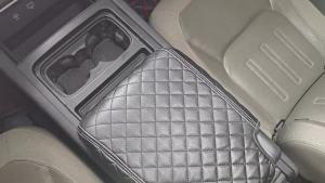 Center Console Armrest Cover Compatible with Land Rover Defender 90/110/130 2020-2023 Accessories Comfortable Leather Armrest Pad Cushion Protector (A Style)
