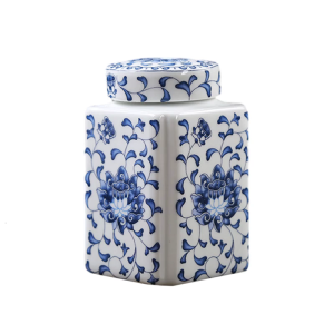 Delicate Porcelain Temple Jar with Blue White Decorative Jar for Kitchen Storage or Living Room Decoration