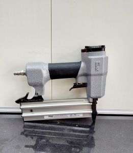 Súng bắn đinh dùng hơi Tank F50