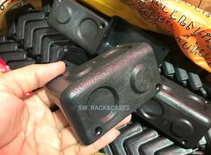 มุมตู้ลําโพง (ราคาต่อแพ็ค 16 ตัว) รหัส L มุมครอบตู้ลําโพง กล่องไม้ กันกะแทก กล่องอเนกประสงค์ วัสดุเกรดดีพลาสติกๆหนาแข็งแรงทนทานได้มาตรฐาน