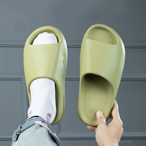 Tsion สินค้าใหม่ รองเท้าแตะแฟชั่นสไตล์เกาหลี รุ่นนี้มี 4 ให้เลือก โทนสีดูดีมินิมอล วัสดุยางนุ่มนิ่มเบาใส่บาย เรียบง่าย แมทช์ได้ทุกลุค หากสนใจรีบซื้อเข้ามาได้เลย