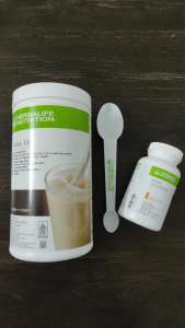 (halal) HERBALIFE F1 COOKIES&CREAM550G WITH HONEY GINGER 102G[EXP06/2027]