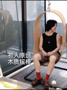 Sacesr Relaxation Swings Chair Nordic Creative Solo Swings Elegant Wooden Indoor Hanging Chair Living Room Balcony Furniture Decoration Z5Q1T