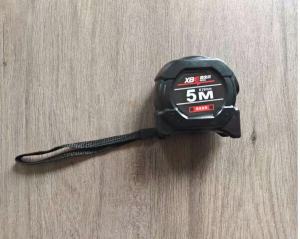 เครื่องมือวัด มีความแข็งแรงสูง เทปวัด ม้วนที่มีความแม่นยําสูง ล็อคตัวเอง มั่นคง ป้องกันการตก ทนทาน