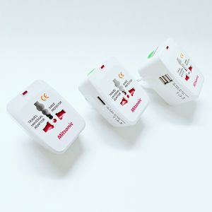 Travel Adaptor Multi Fungsi / Steker Serbaguna / Bisa untuk semua negara / EU AU UK dan US Plug